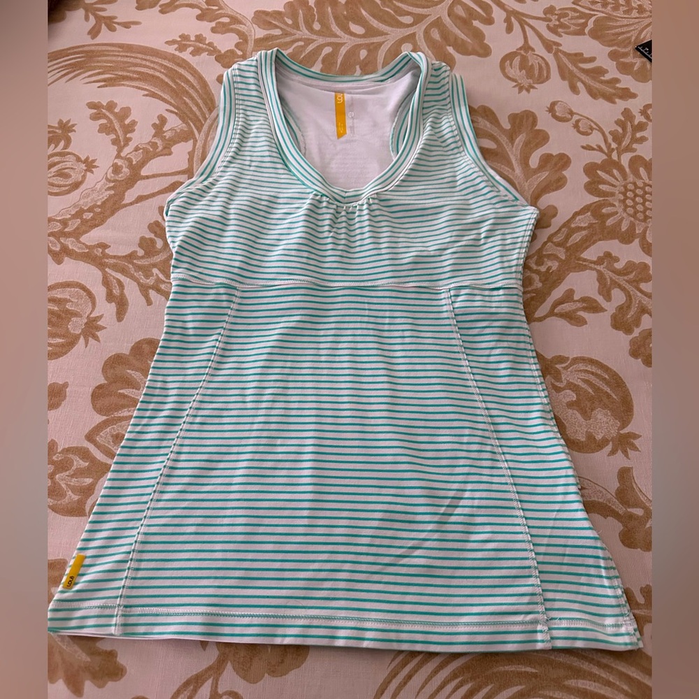 Lole Racerback Top W/ Bra Support